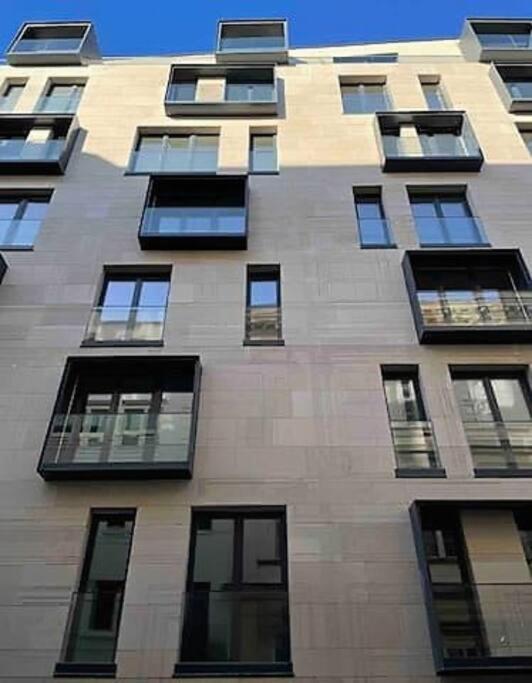 B104 - Liberty Bridge Lovely Home With Free Parking Budapest Exterior photo